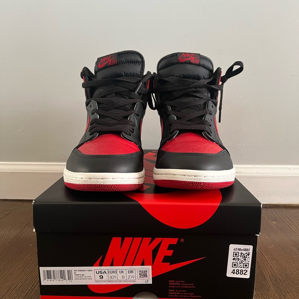 Nike Air Jordan Retro 1 High- “Bred 1 /OG ‘85 / Banned” 2025 - Picture 3 of 11